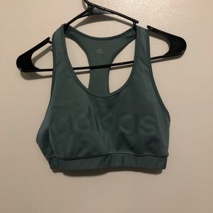 Large adidas sports bra